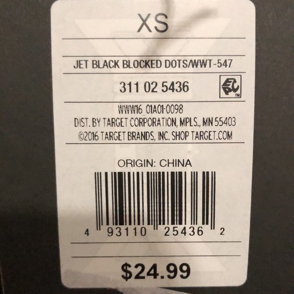 Who What Wear Sleeveless Blouse - Picture 15 of 15